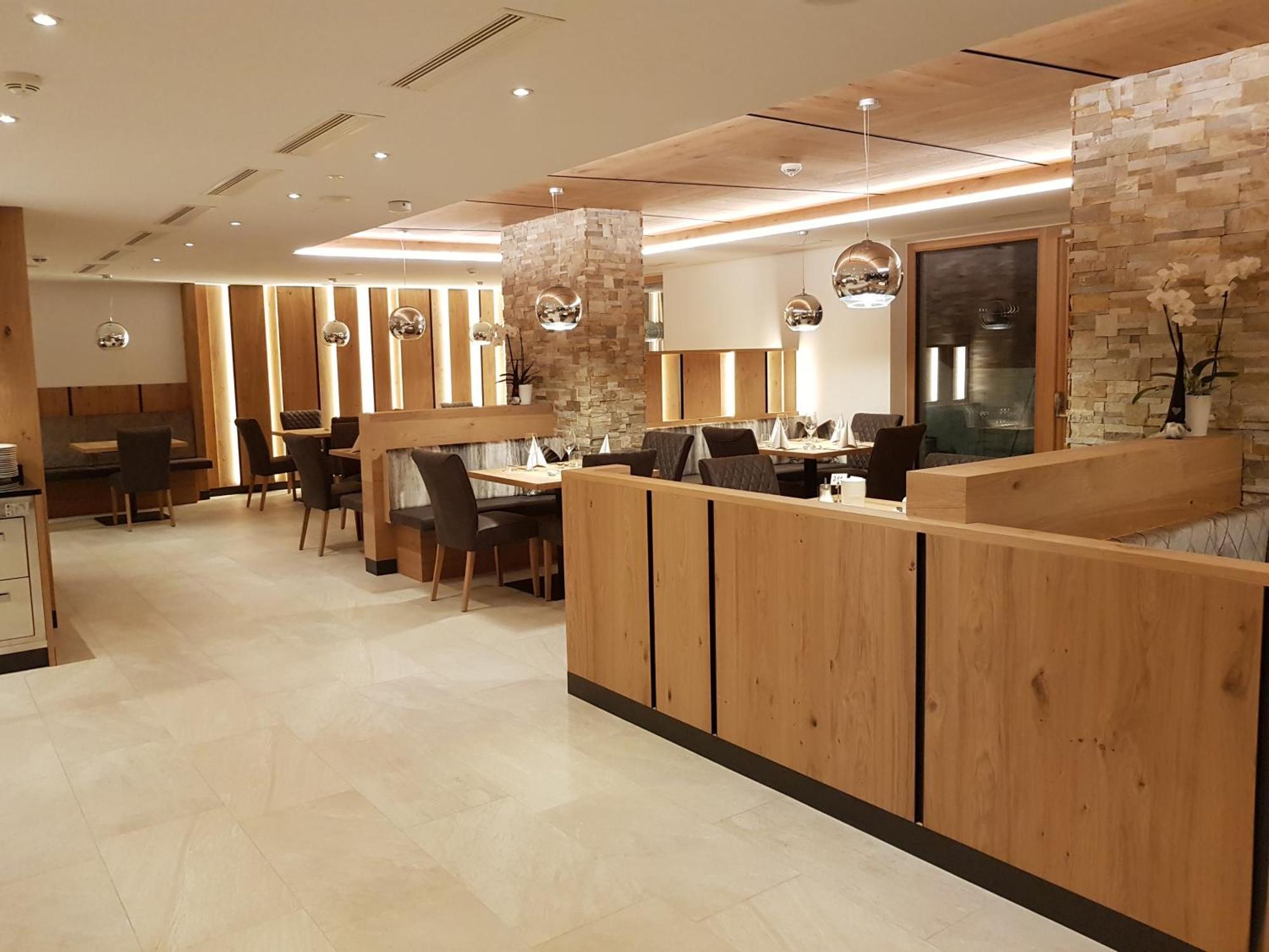 Hotel Restaurant Schaurhof Vipiteno Bagian luar foto