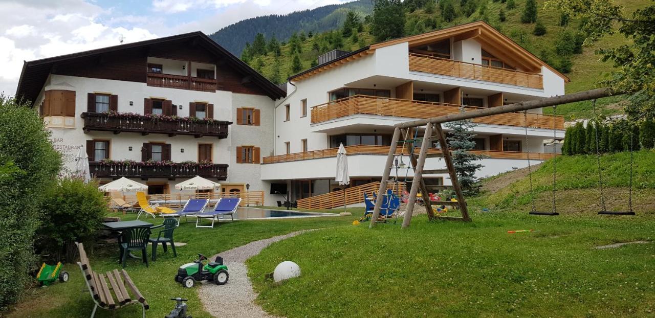 Hotel Restaurant Schaurhof Vipiteno Bagian luar foto